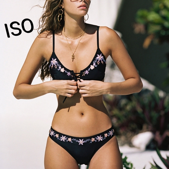 ISO Arnhem Elysian bikini au size 6 XS - In search of ♡ - Picture 1 of 6